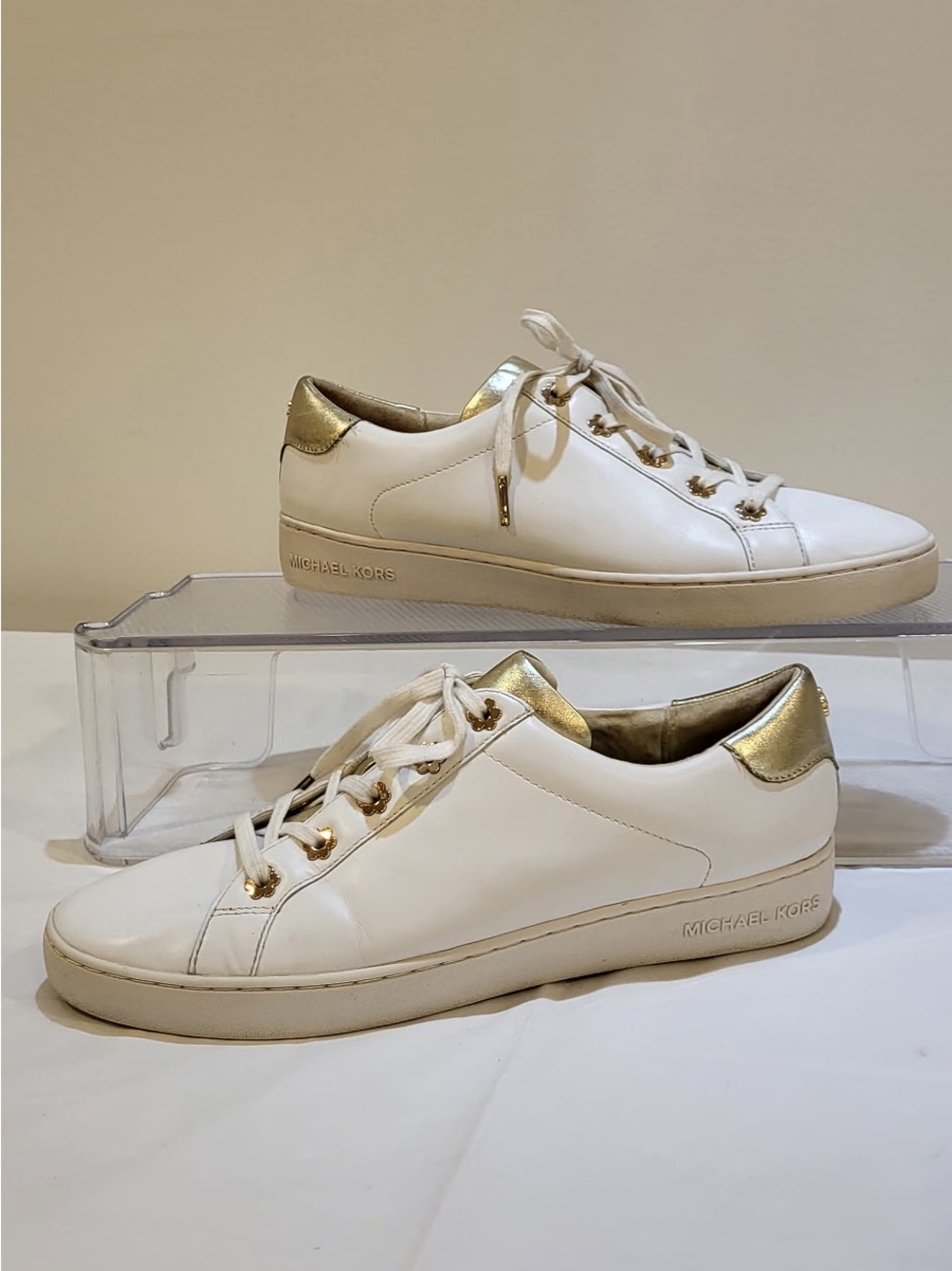 🔖Price Drop..MICHEAL KORS women's Irving white and gold leather sneakers